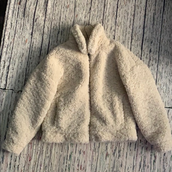Zara Faux Shearling Jacket - Picture 2 of 3